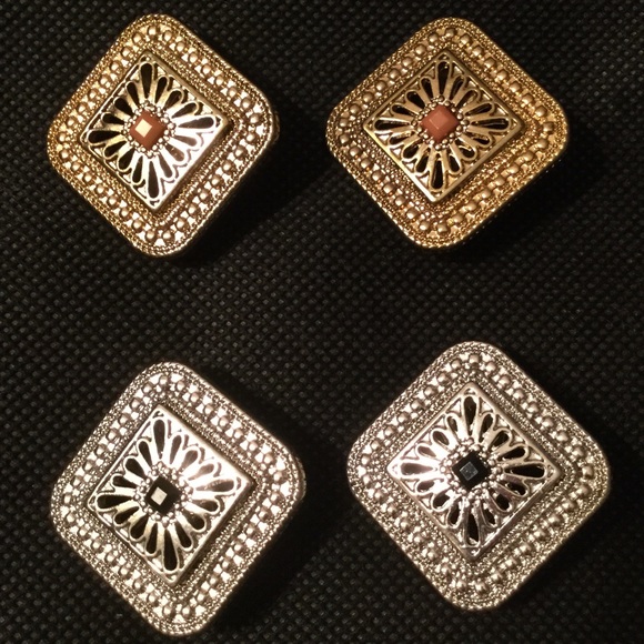 2 for $15🎈 2 Pairs of CLIP ON earrings. - Picture 5 of 5